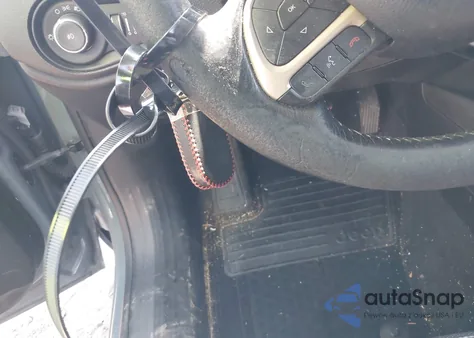 2017 Jeep Renegade Deserthawk 4X4 из США, поврежденный, VIN ZACCJBCB7HPE83995